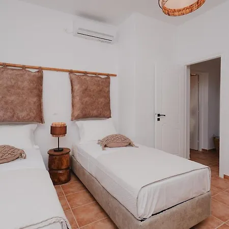 Onar Sifnos Traditional * Artemonas