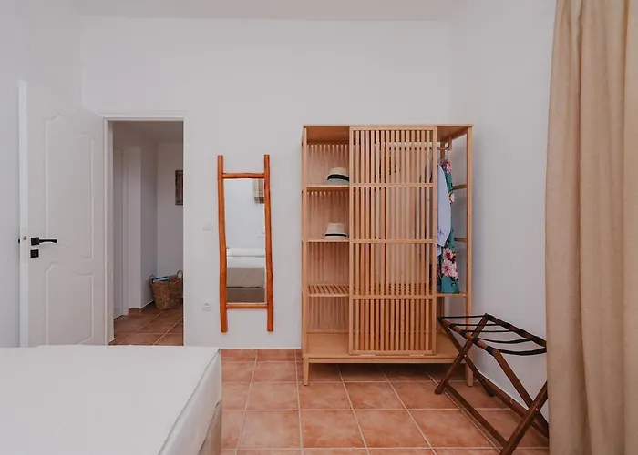 Onar Sifnos Traditional Artemonas