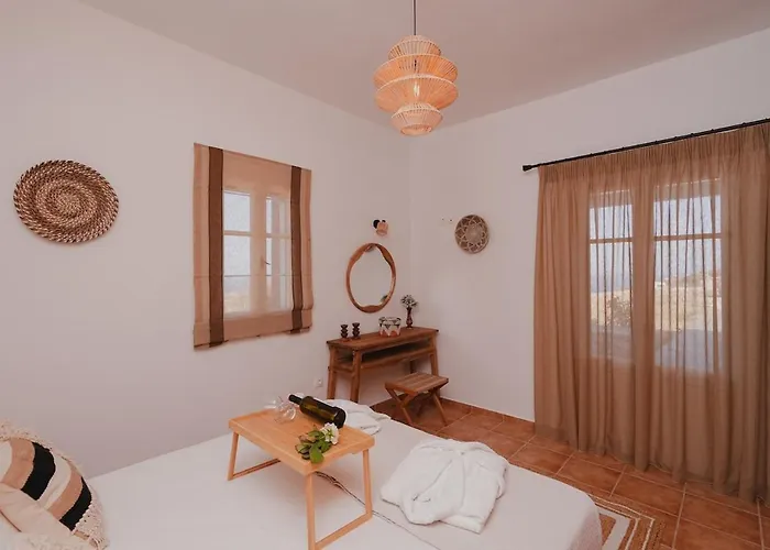 Onar Sifnos Traditional Casa vacanze *