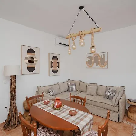 בית נופש Onar Sifnos Traditional Artemonas