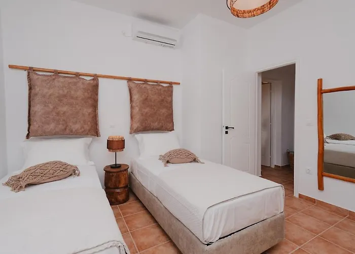 Onar Sifnos Traditional * Артемон